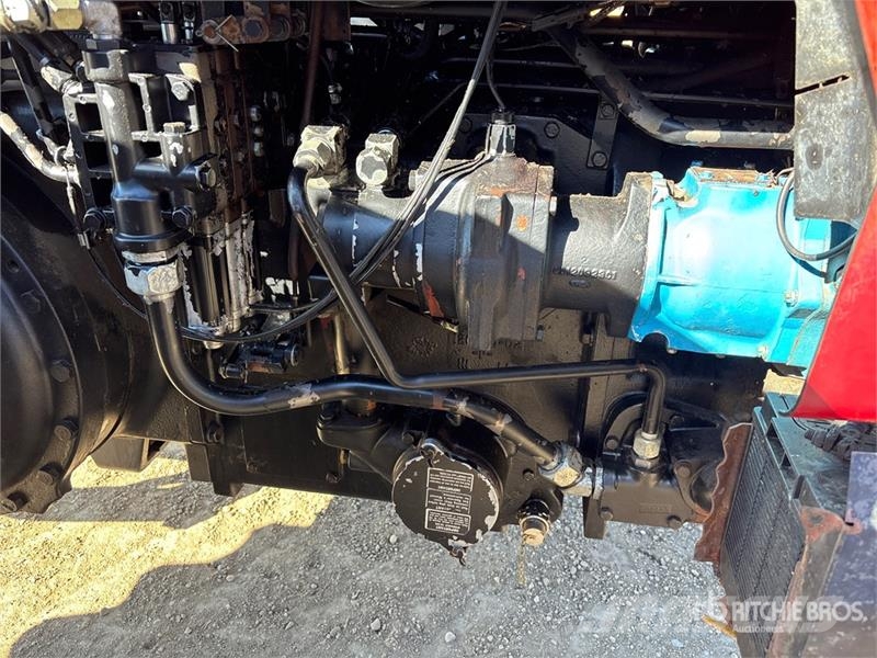 International 5488 2WD Tractor Трактори