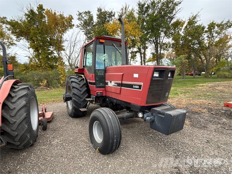 International 5488 2WD Tractor Traktorit