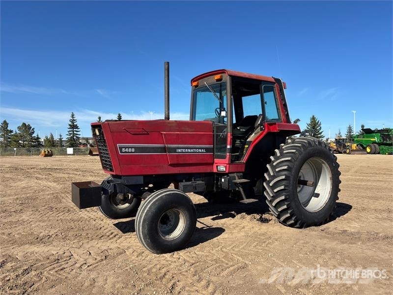 International 5488 2WD Tractor Трактори