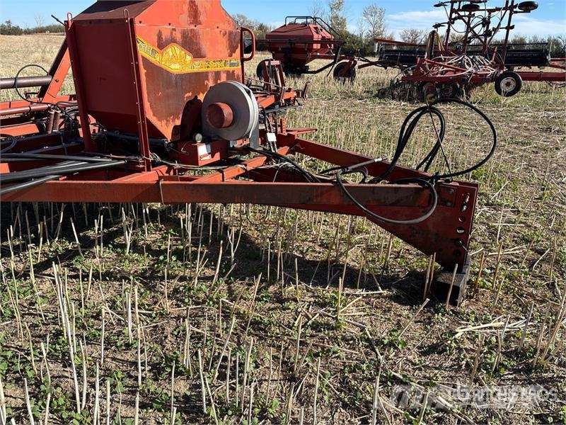International 55 36 ft Cultivator Cultivatoren