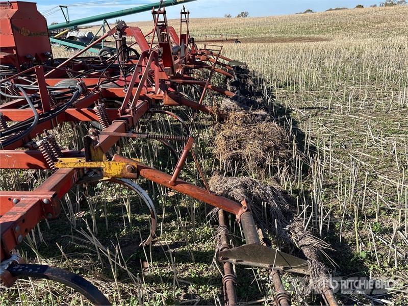 International 55 36 ft Cultivator Cultivatoren