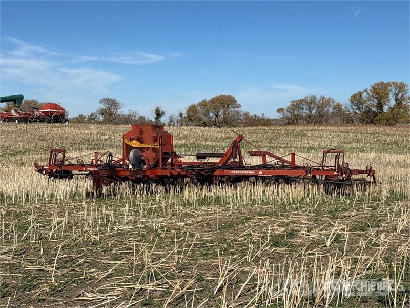 International 55 36 ft Cultivator Kultivatori