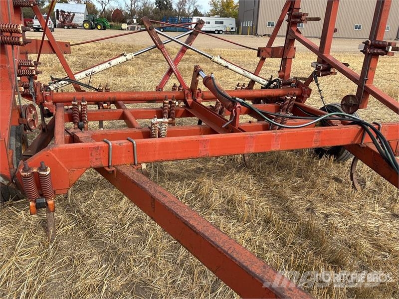 International 55 37 ft Cultivator Kultivaattorit