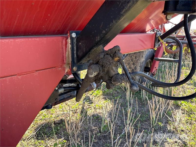 International 5500 33 ft Air Seeder Sembradoras