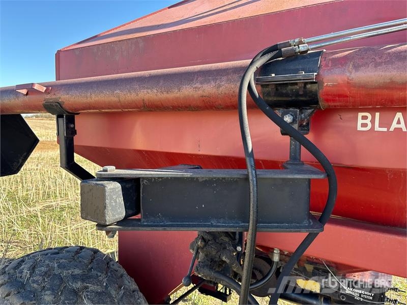 International 5500 33 ft Air Seeder Sējmašīnas