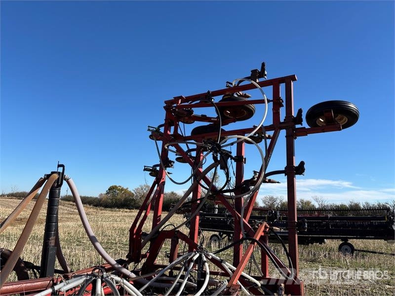 International 5500 33 ft Air Seeder Sembradoras
