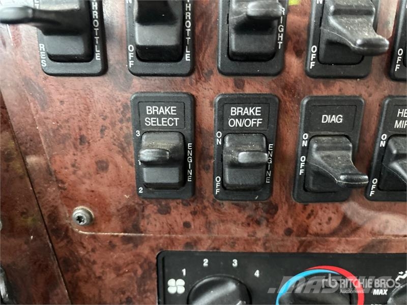 International 5900i 6x4 Fuel Truck Tankbiler