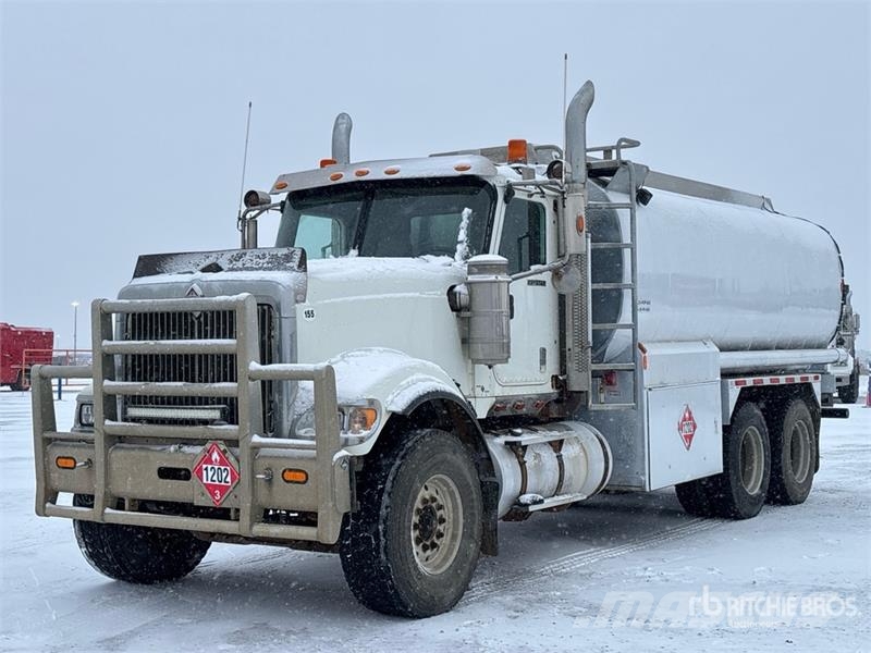 International 5900i 6x4 Fuel Truck Tankbiler