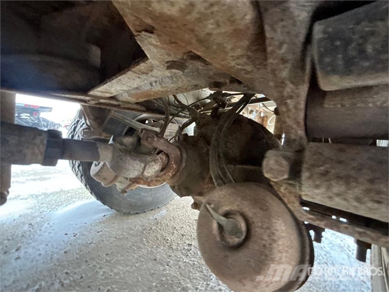 International 5900i 6x4 Fuel Truck Tankbiler