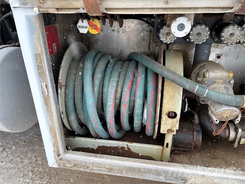 International 5900i 6x4 Fuel Truck Tankbiler
