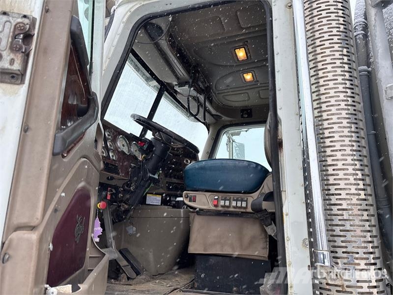 International 5900i 6x4 Fuel Truck Tankbiler