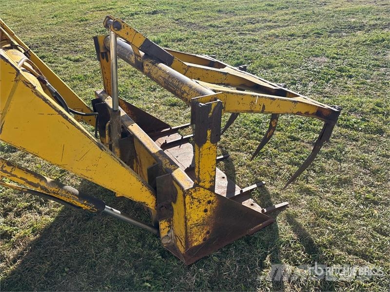 International 674 2WD Tractor Ciągniki rolnicze