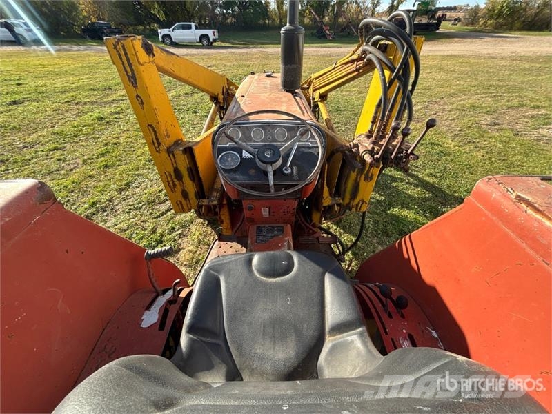 International 674 2WD Tractor Tratores Agrícolas usados