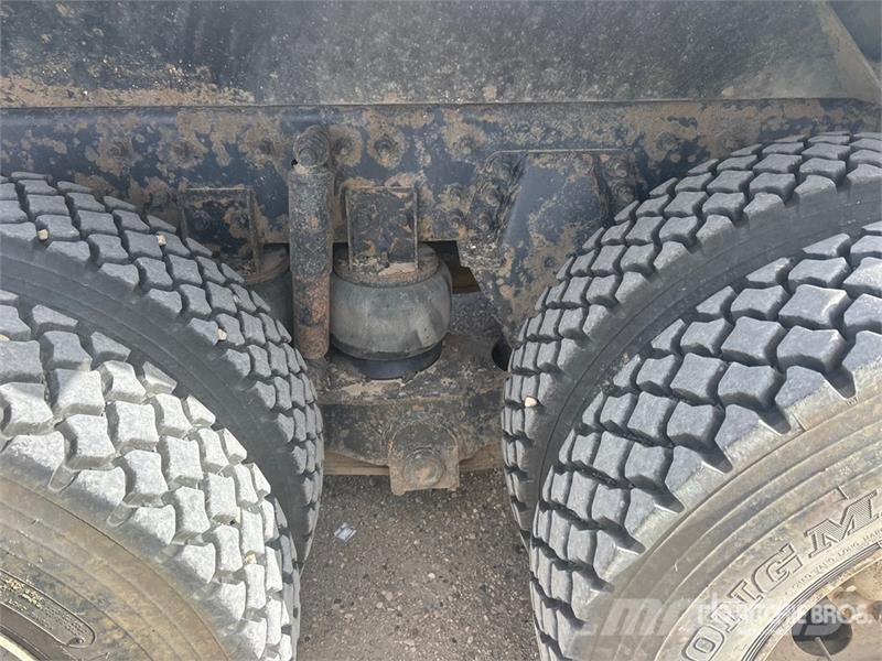 International 7000 Самоскиди