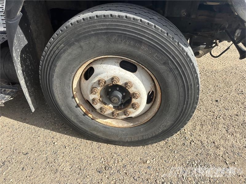 International 7000 Самоскиди
