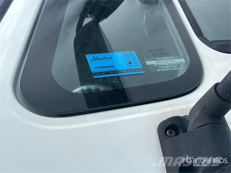 International 7000 Самоскиди