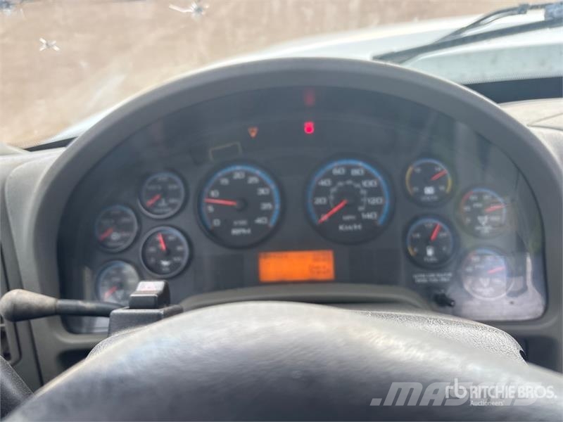 International 7000 Самоскиди