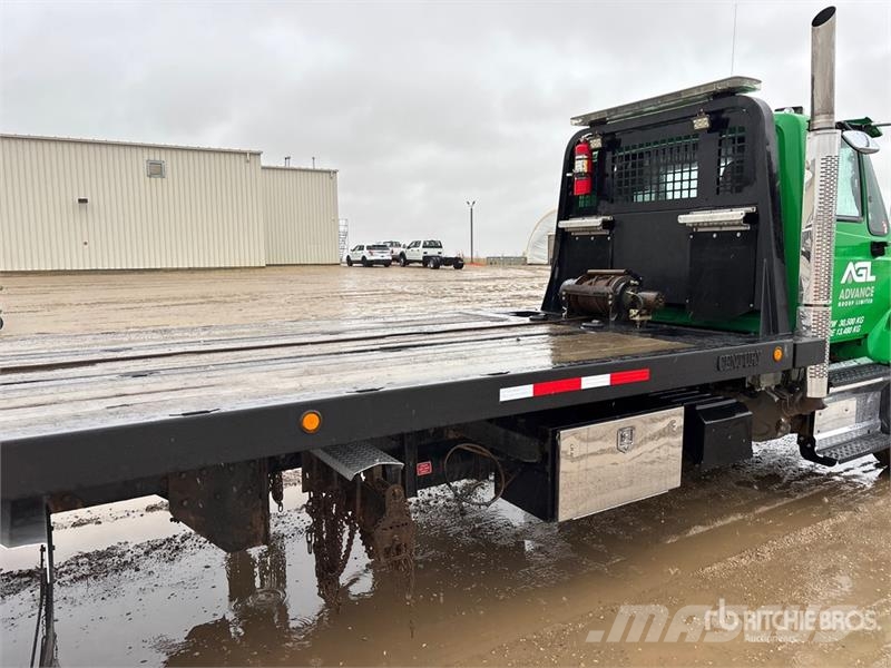 International 7000 6x4 Rollback Truck مركبات إصلاح الأعطال