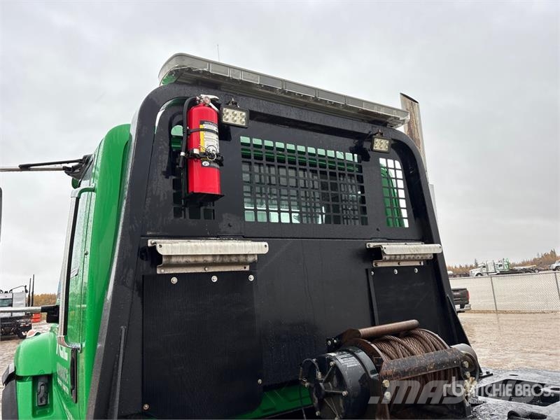 International 7000 6x4 Rollback Truck مركبات إصلاح الأعطال