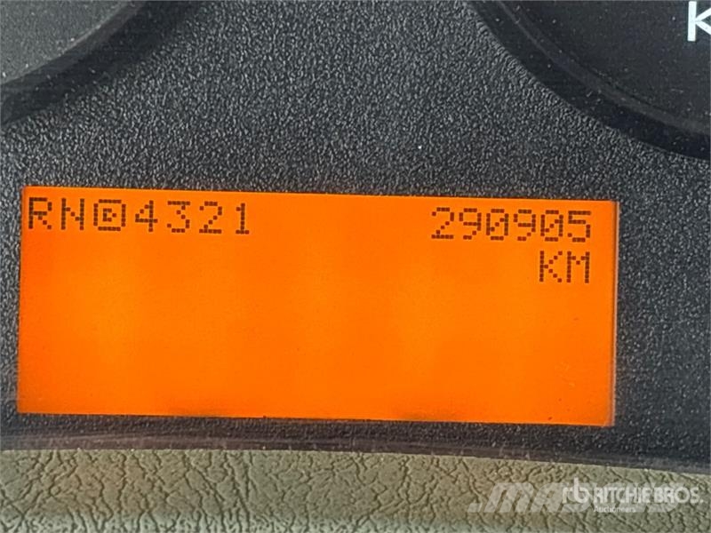 International 7000 6x4 Rollback Truck مركبات إصلاح الأعطال