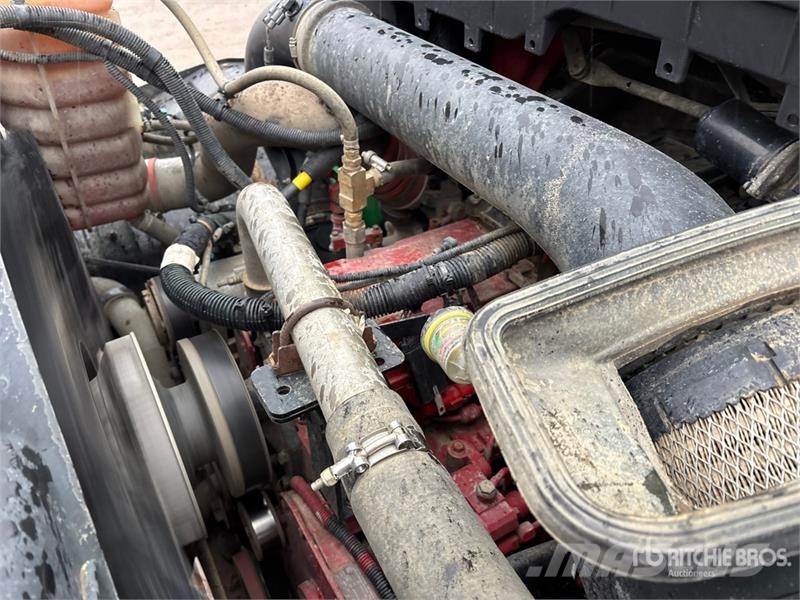 International 7000 6x4 Rollback Truck مركبات إصلاح الأعطال
