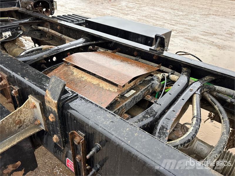 International 7000 6x4 Rollback Truck مركبات إصلاح الأعطال