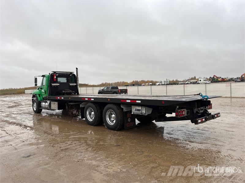 International 7000 6x4 Rollback Truck مركبات إصلاح الأعطال
