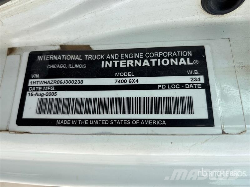 International 7400 Kabine i unutrašnjost