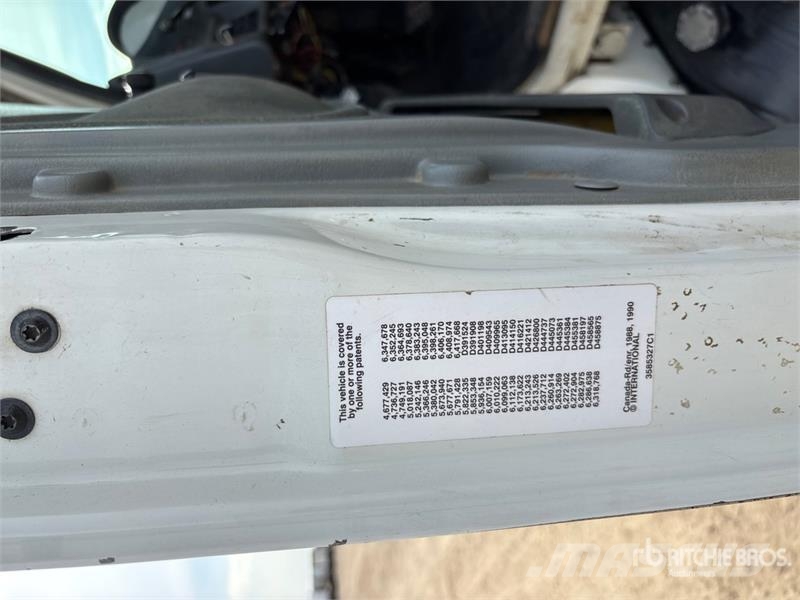 International 7400 Kabine i unutrašnjost