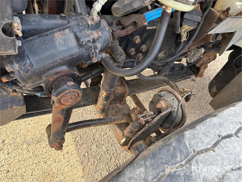 International 7400 Kabine i unutrašnjost
