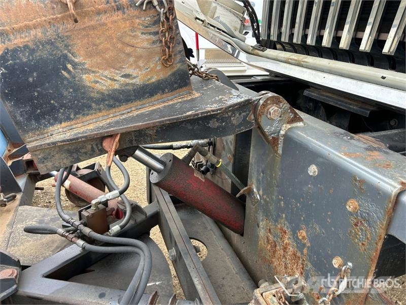 International 7400 SBA 4x2 Snow Plow Truck Municipal/vehicul cu uz general