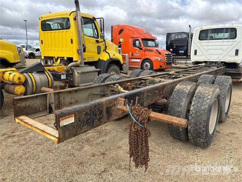 International 7500 Kabíny a interiér