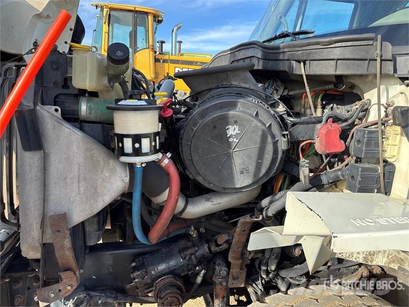 International 7500SBA 6x4 Waste Collection Truck Camion poubelle
