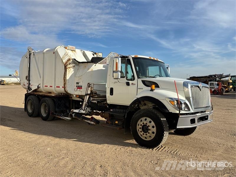 International 7500SBA 6x4 Waste Collection Truck Camion poubelle
