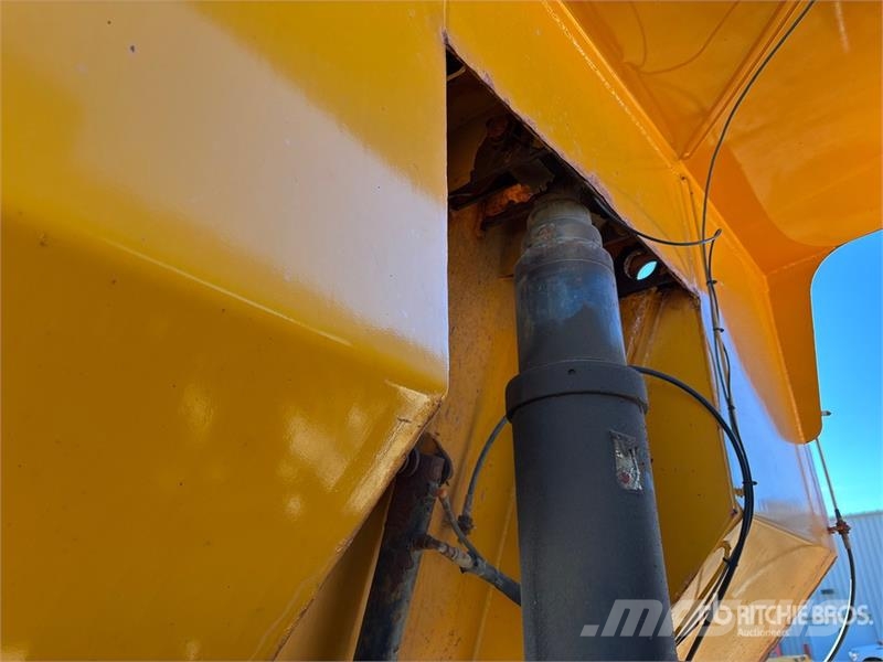 International 7600 6x4 Snow Plow Truck Visuotinės / bendrosios paskirties automobiliai