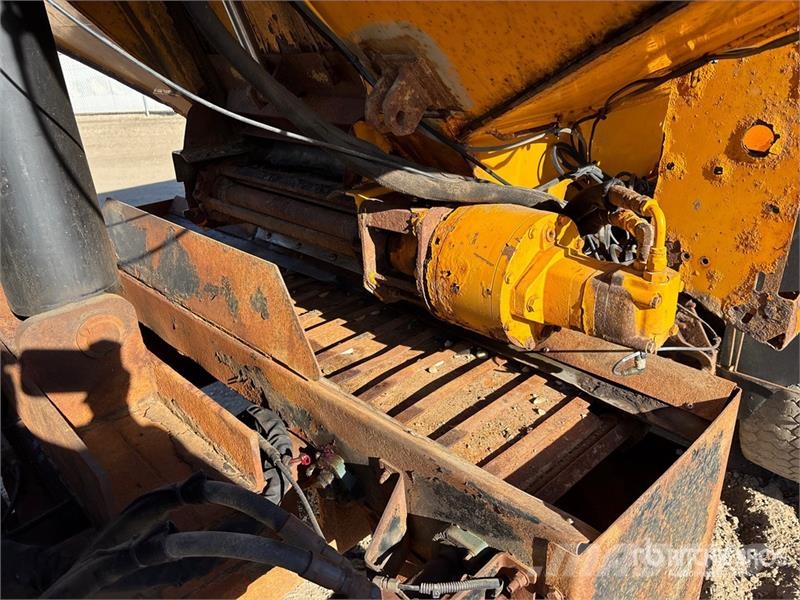 International 7600 6x4 Snow Plow Truck Municipal / general purpose vehicles