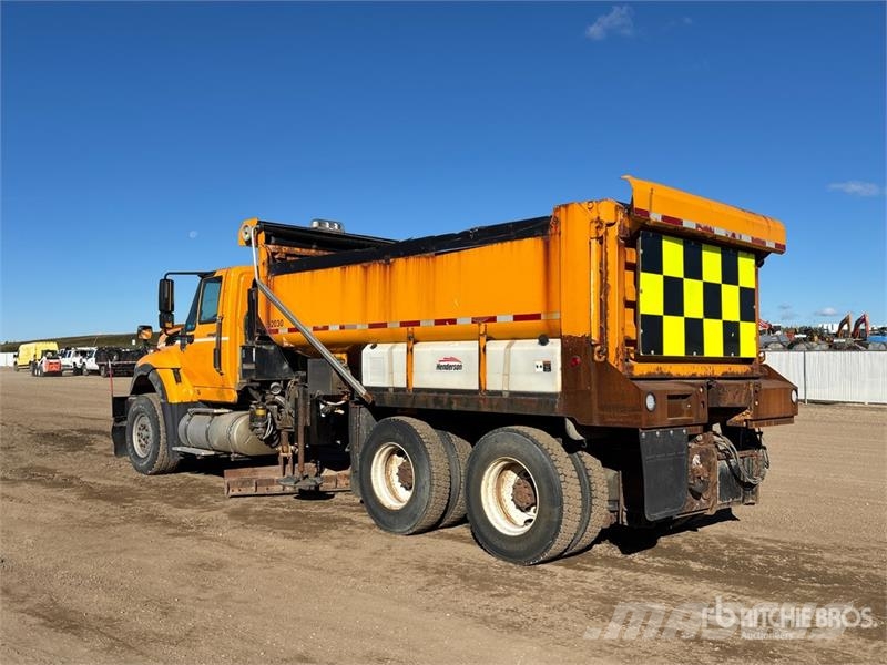 International 7600 6x4 Snow Plow Truck Visuotinės / bendrosios paskirties automobiliai