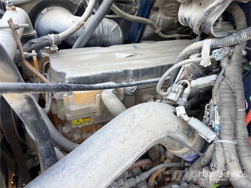 International 7600 SBA 6x4 Mixer Truck Φορτηγά-Μπετονιέρες