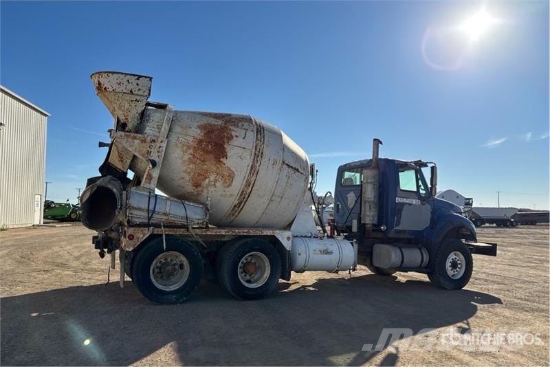 International 7600 SBA 6x4 Mixer Truck Betoniere
