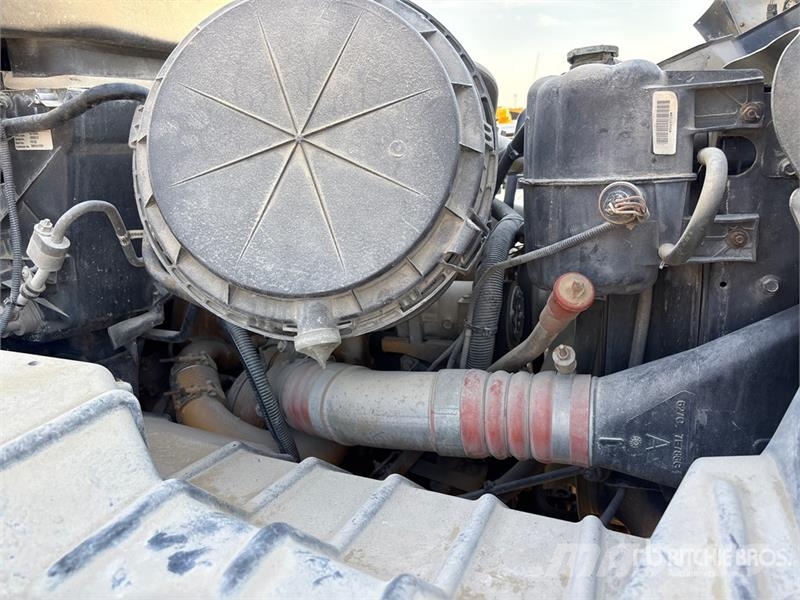International 7600 SBA 6x4 Mixer Truck Φορτηγά-Μπετονιέρες