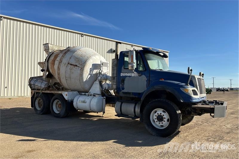 International 7600 SBA 6x4 Mixer Truck Betoniere