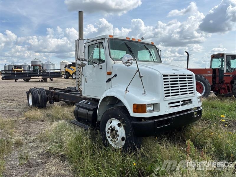 International 8100 كابينة والداخلية