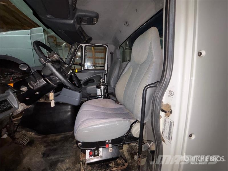 International 8600 SBA 6x4 Grain Truck Φορτηγά αγροτικής χρήσης/για σπόρους