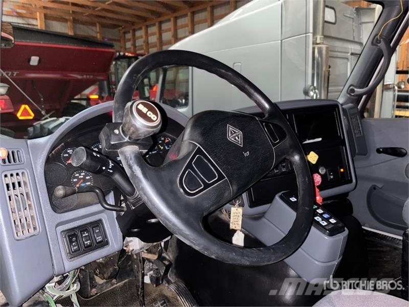 International 8600 SBA 6x4 Grain Truck Φορτηγά αγροτικής χρήσης/για σπόρους