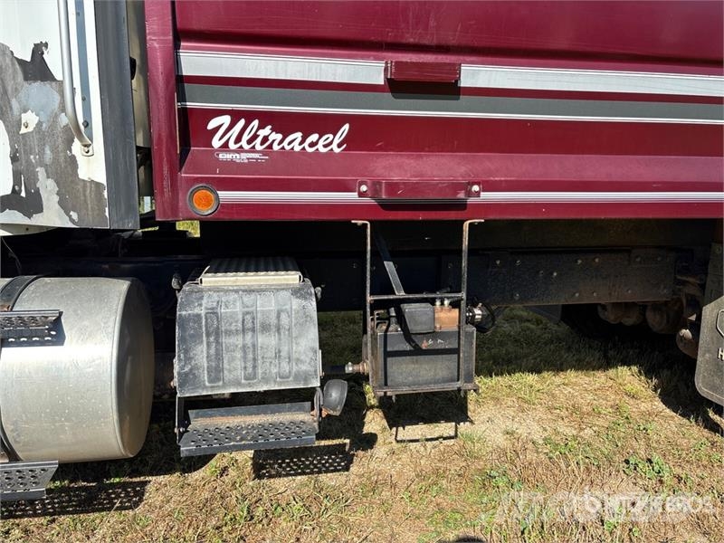 International 9100 6x4 Grain Truck Gabonaszállító teherautók