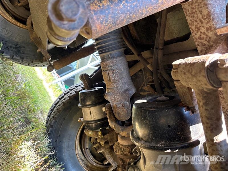 International 9100 6x4 Grain Truck Gabonaszállító teherautók