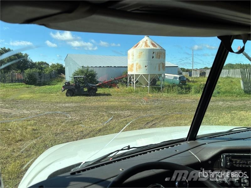 International 9100 6x4 Grain Truck Gabonaszállító teherautók