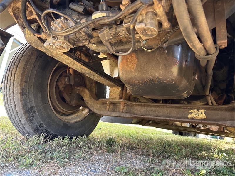 International 9100 6x4 Grain Truck Gabonaszállító teherautók