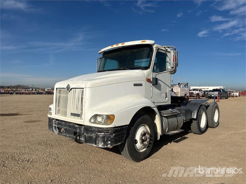 International 9100i Naudoti vilkikai