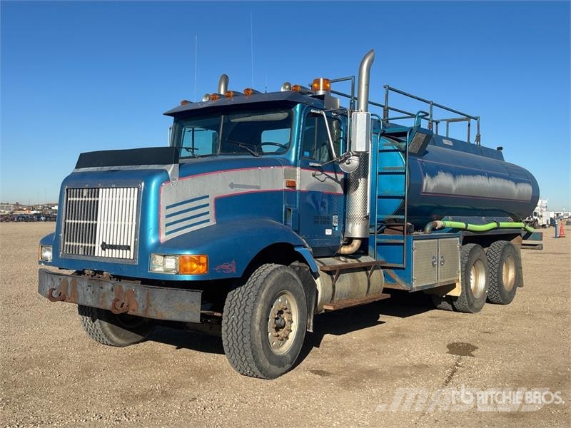 International 9200 Camion citerne à eau